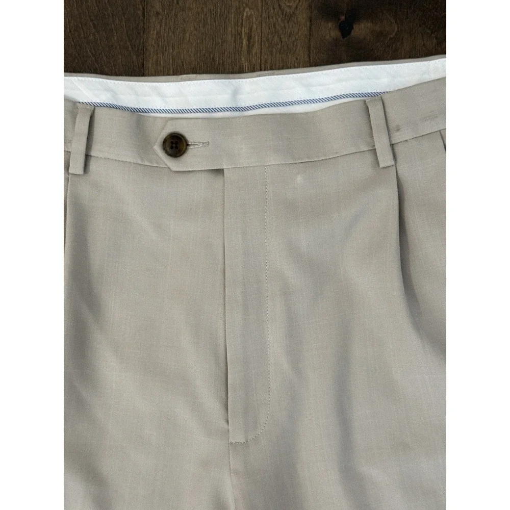 Haggar Repreve Tan Beige Pleated Pants Men's 42X30‎ Classic Fit Expandable Waist